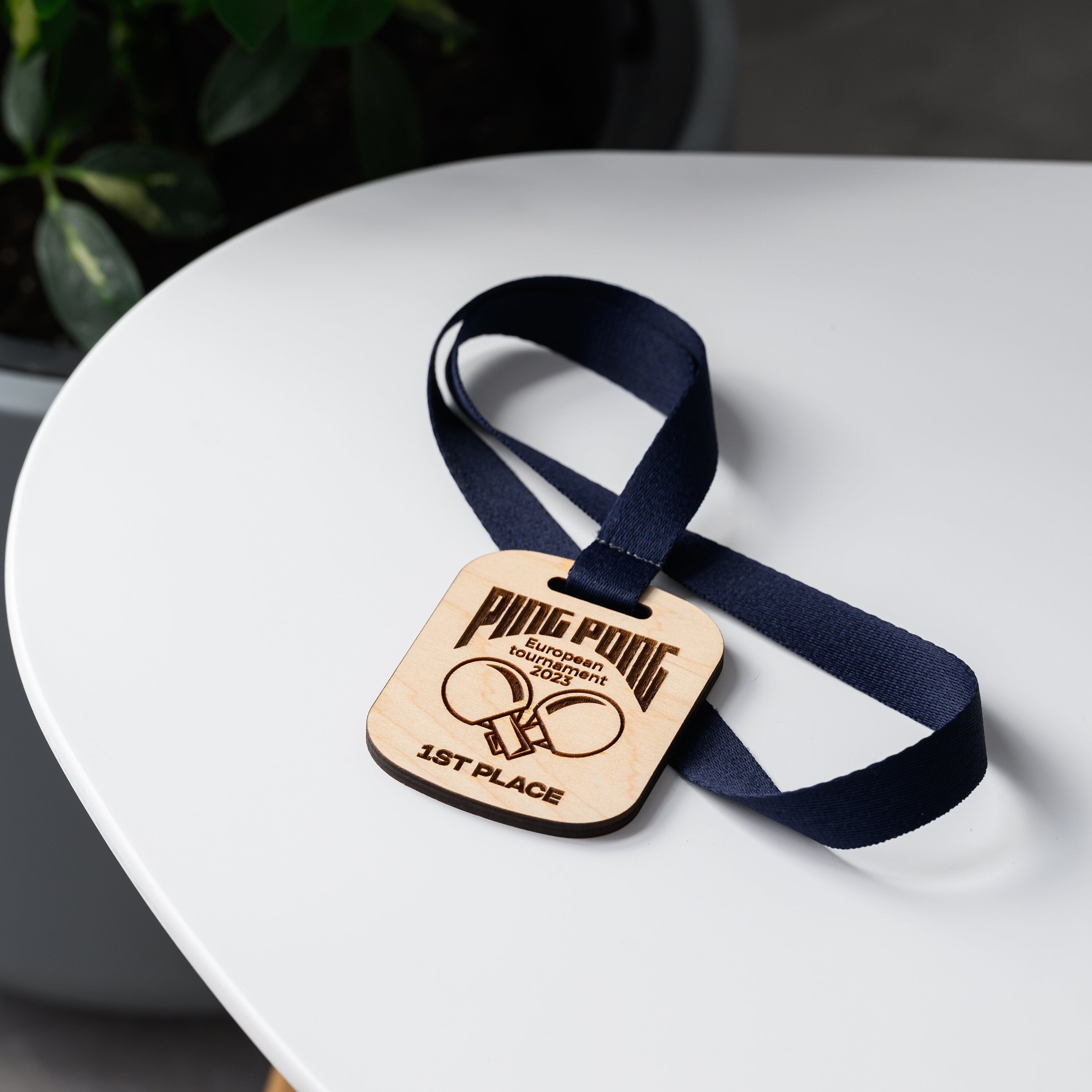 Plywood medal
