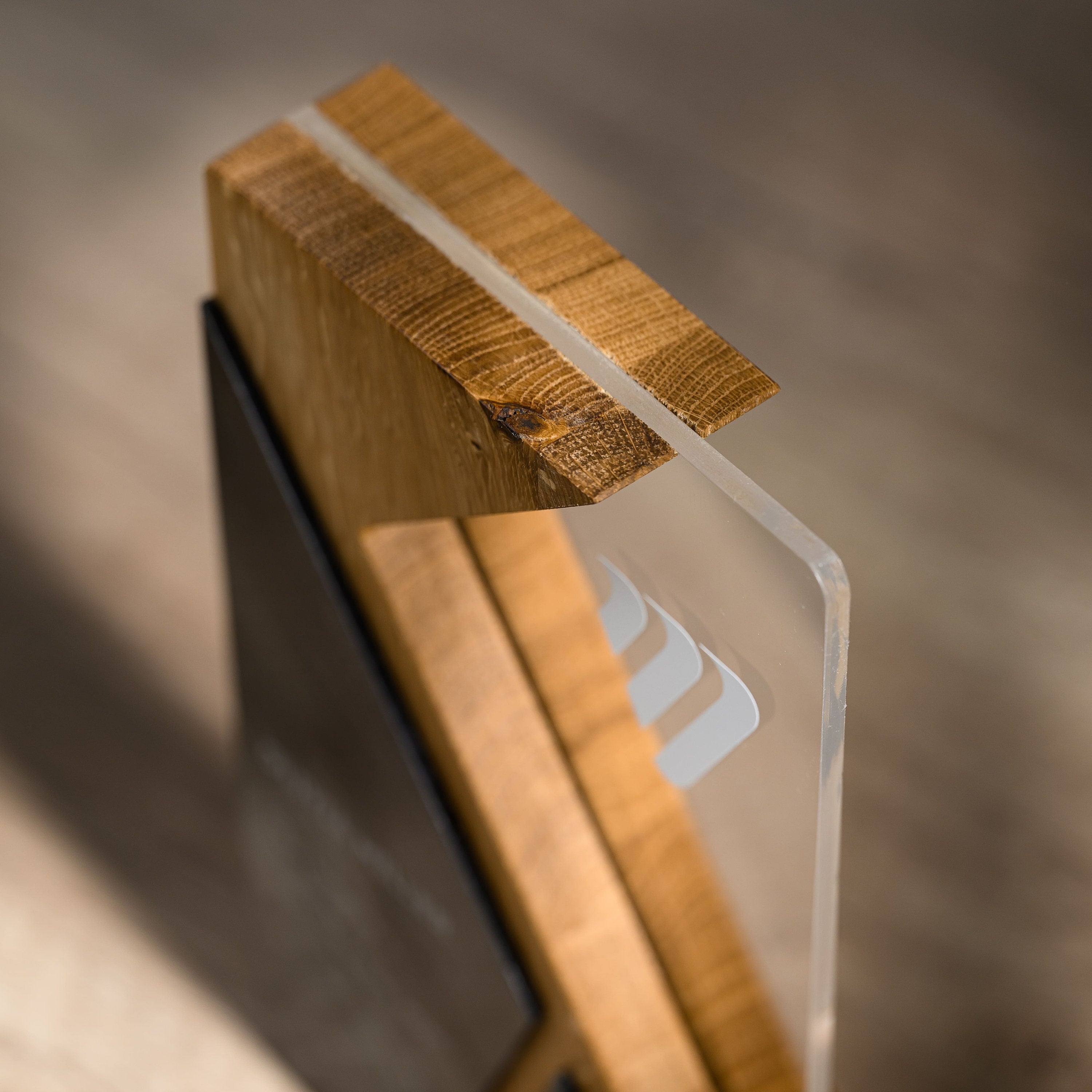 Wooden award with acrylic v20