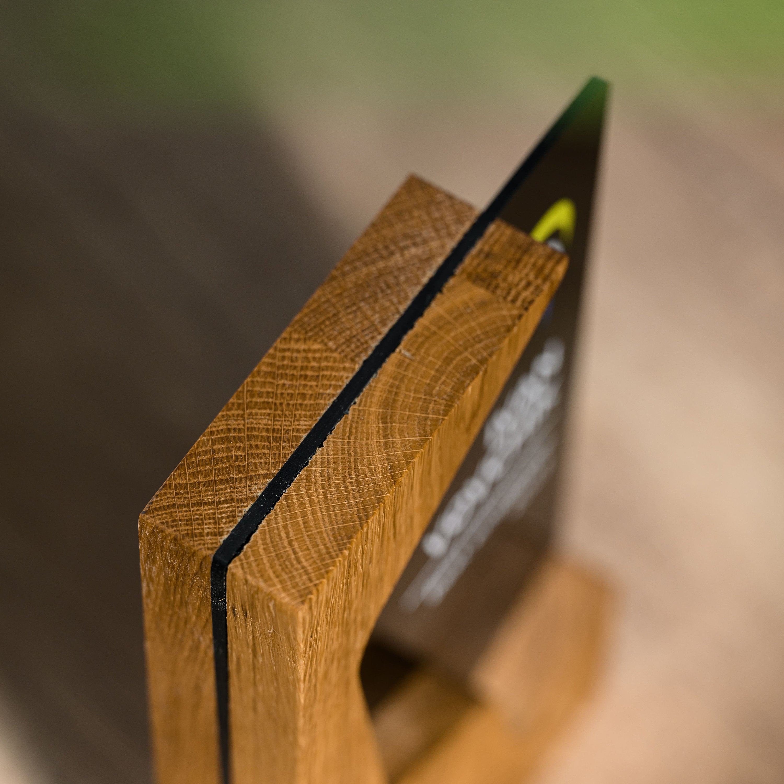 Wooden award with acrylic v23