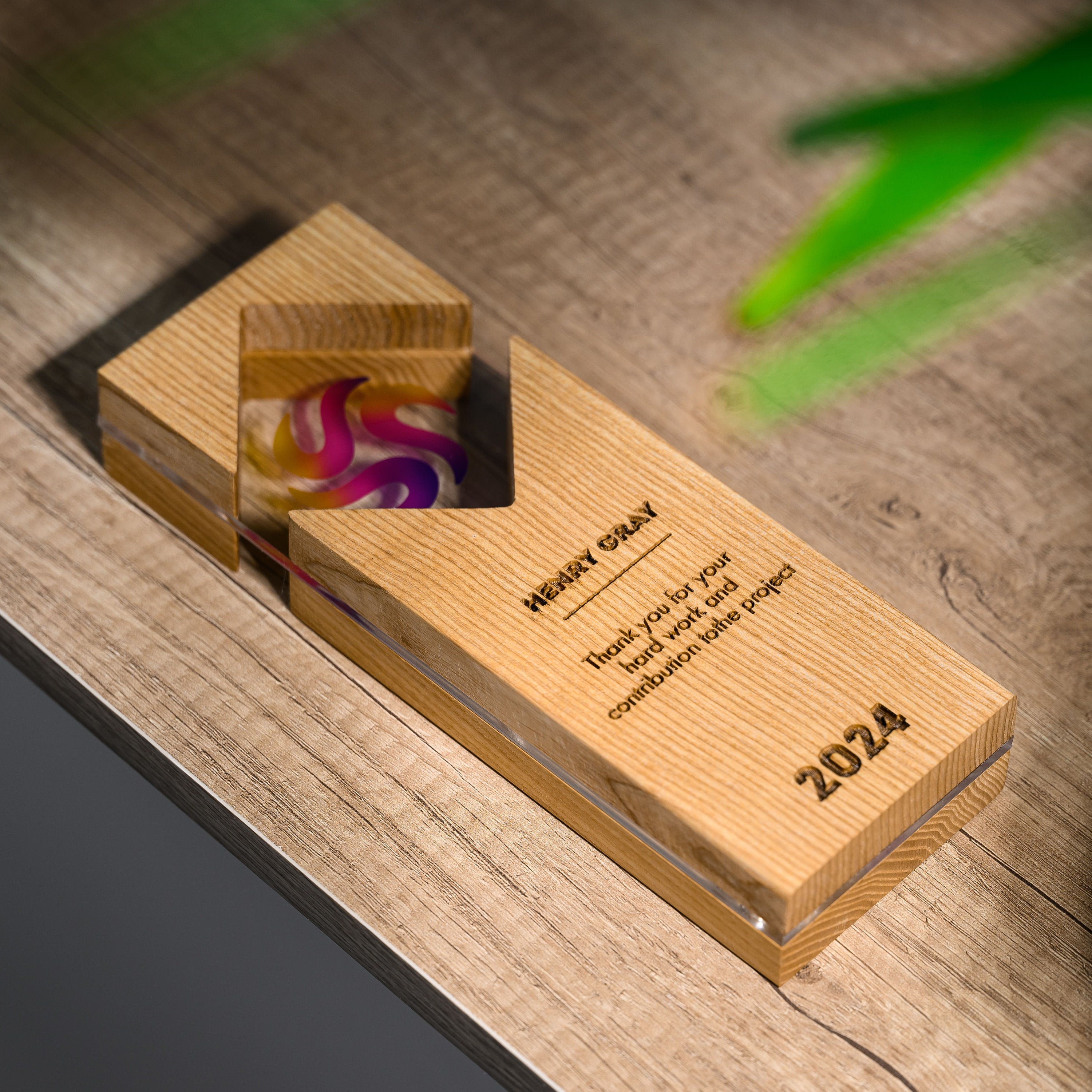 Wooden award with acrylic v26