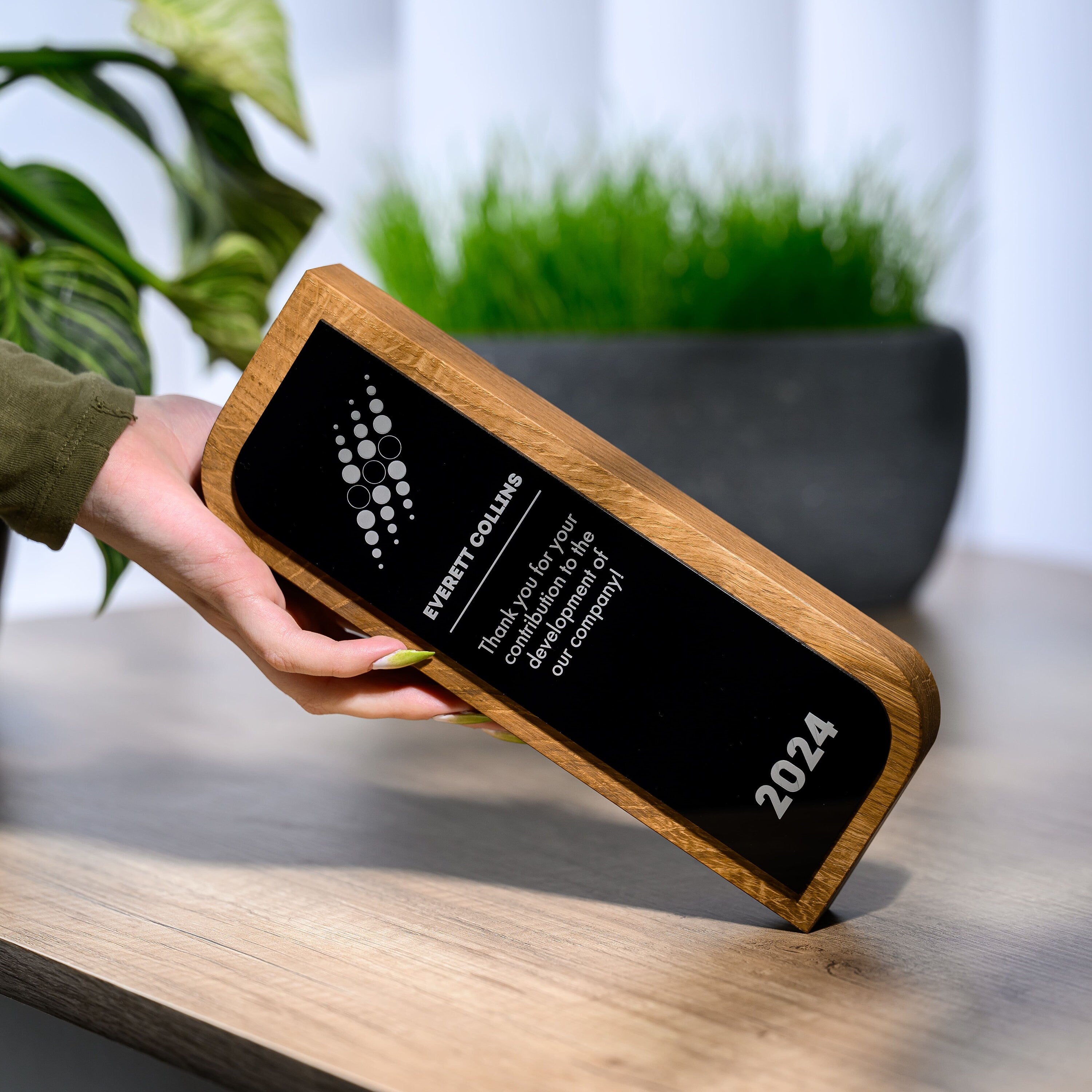 Wooden award with acrylic v22