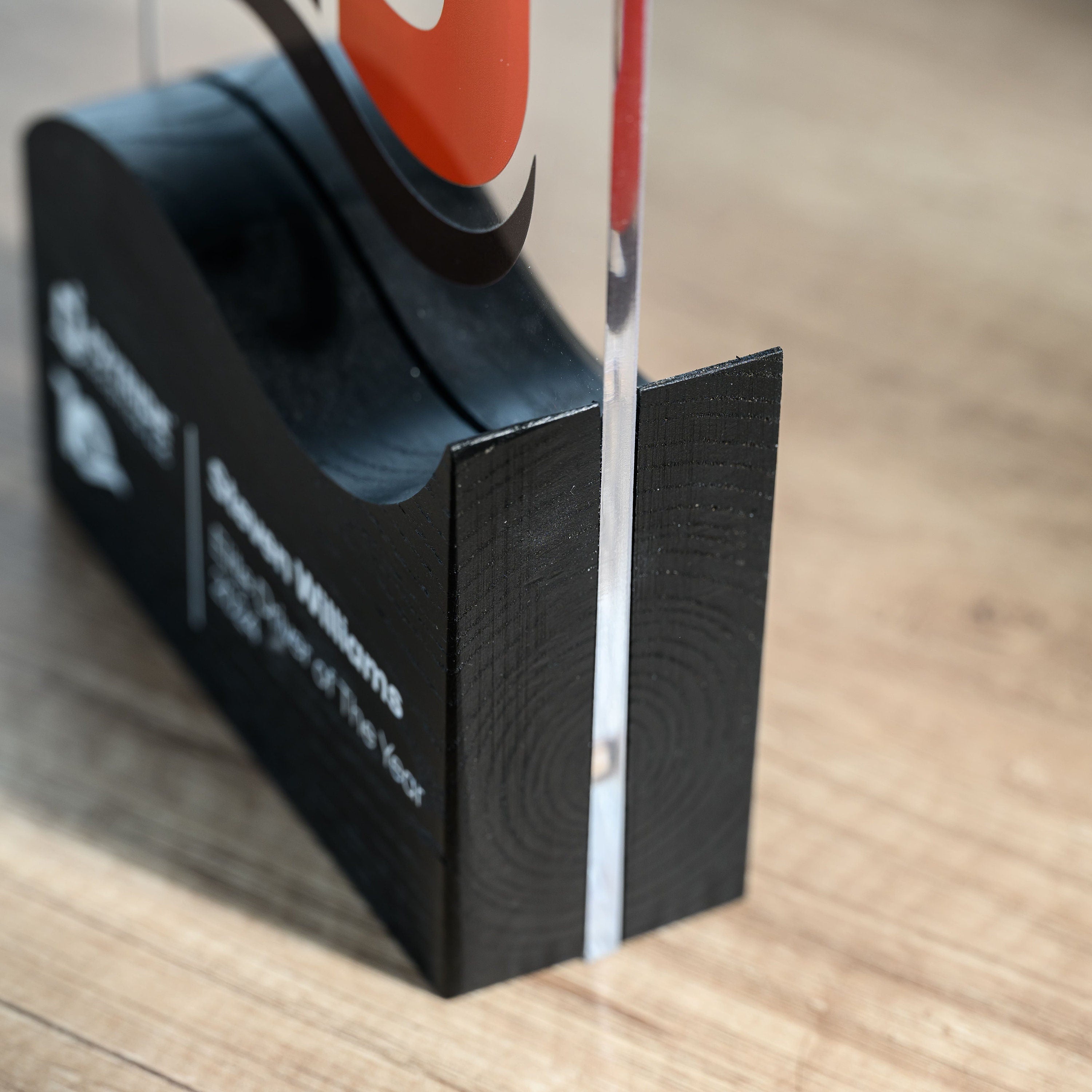 Wooden award with acrylic v27