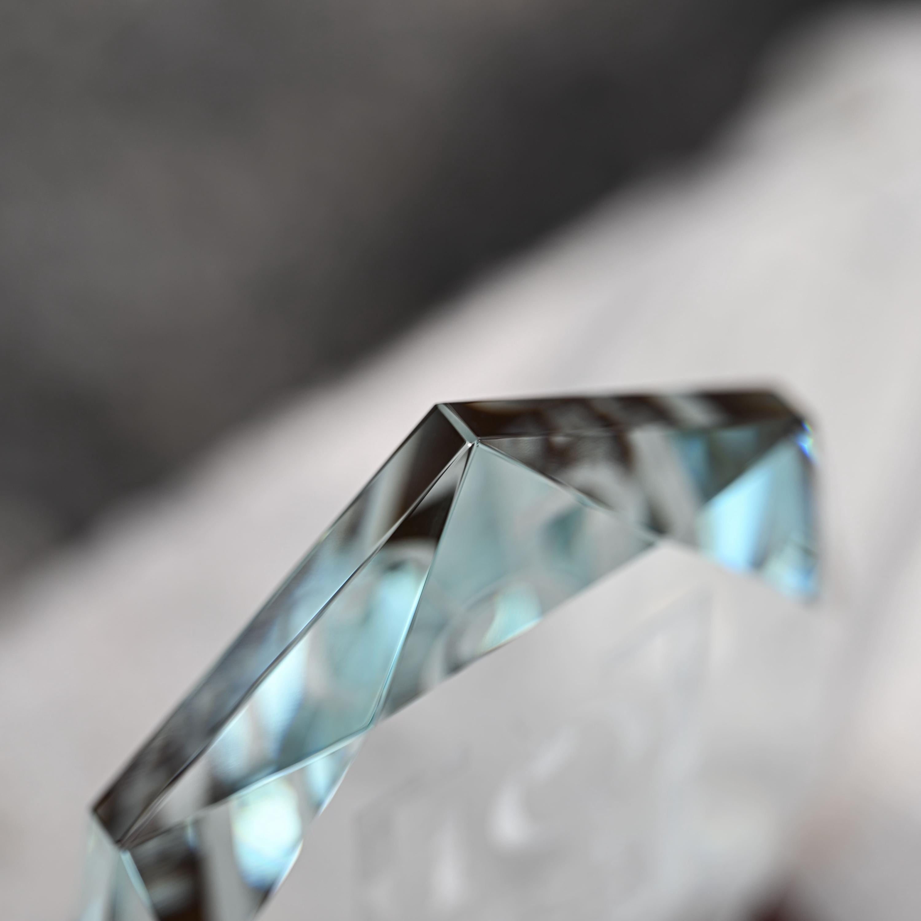 Glass award with glass base v1