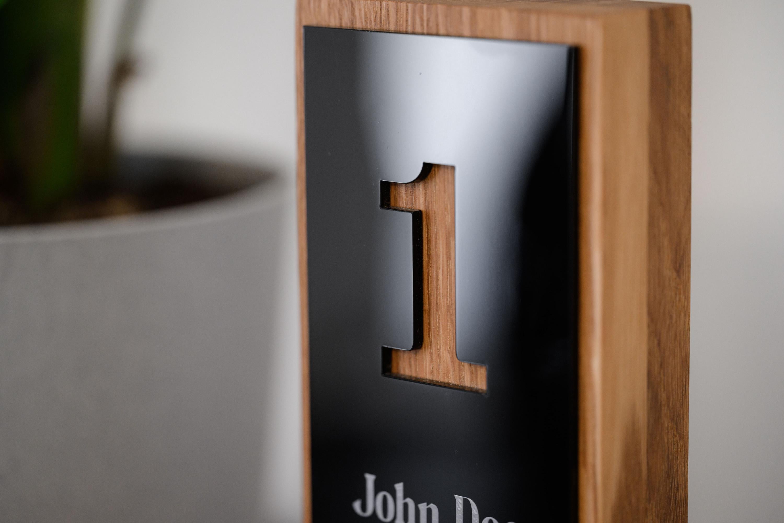 Wooden award with acrylic v7