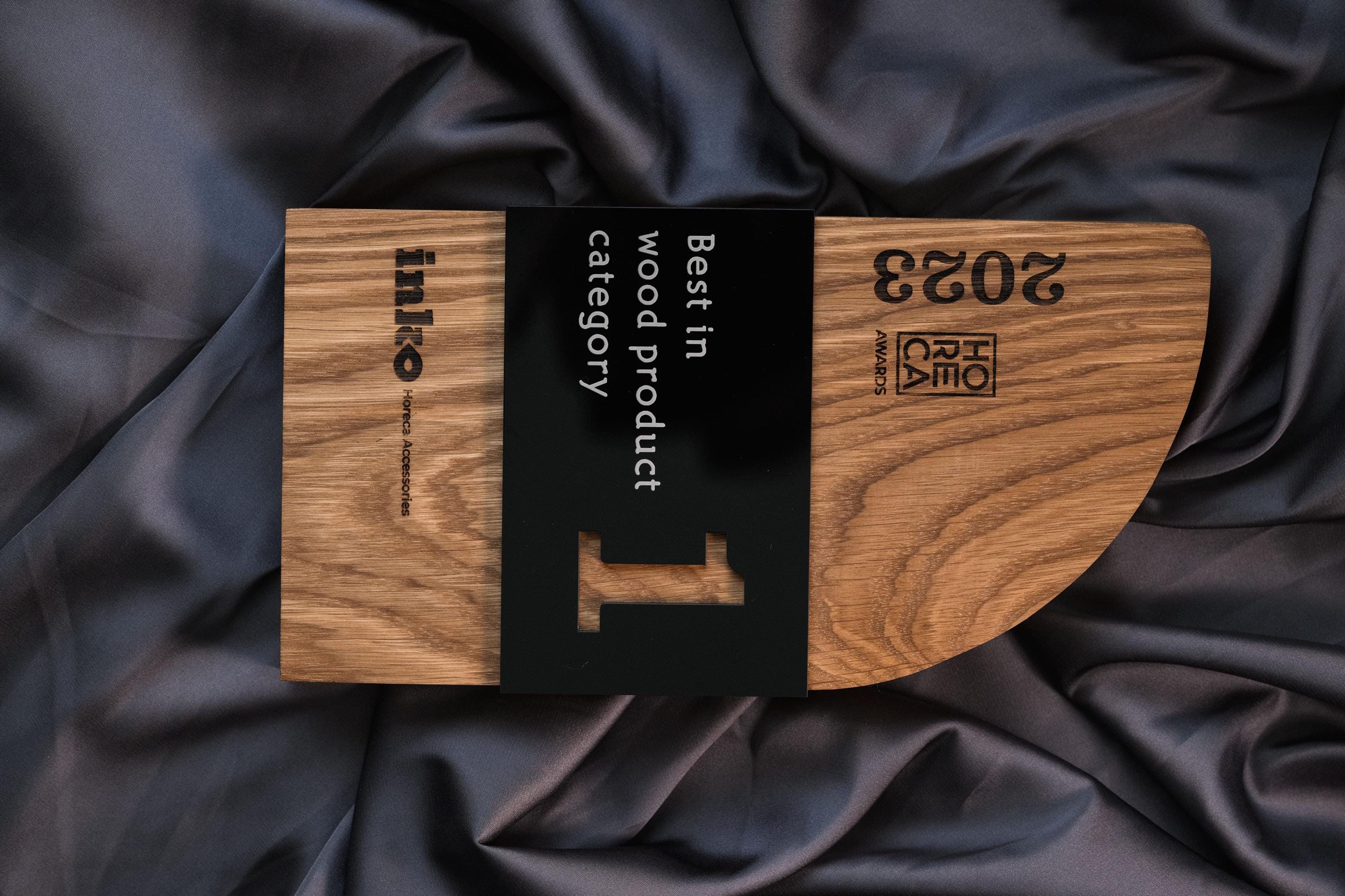 Wooden award with acrylic v4