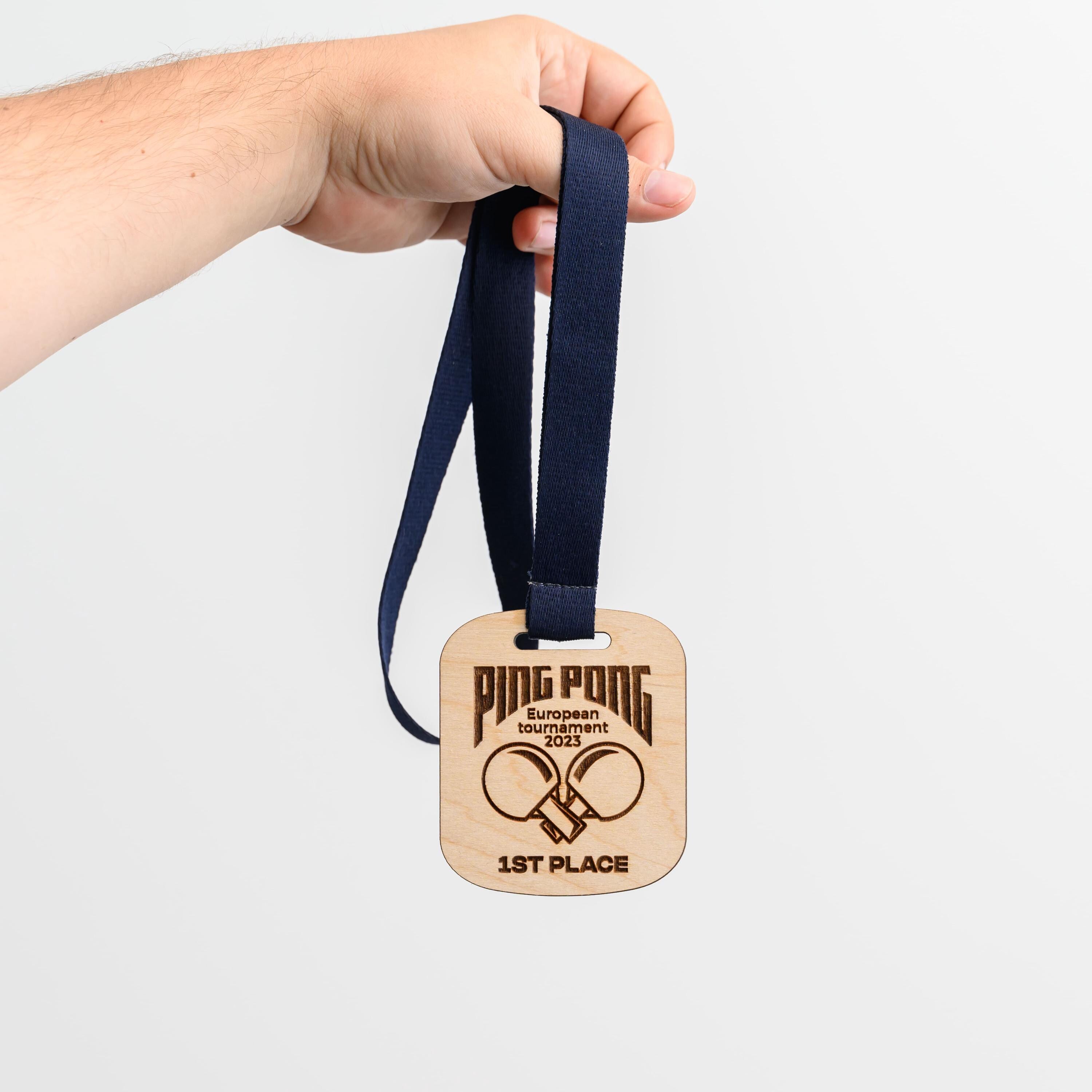 Plywood medal